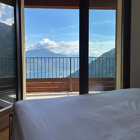 Lily Apartment, Stunning View Apartment