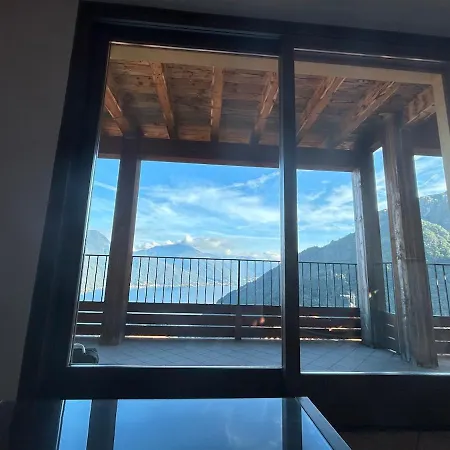Lily Apartment, Stunning View Apartment *
