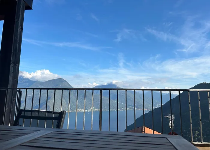 Lily Apartment, Stunning View Apartmán